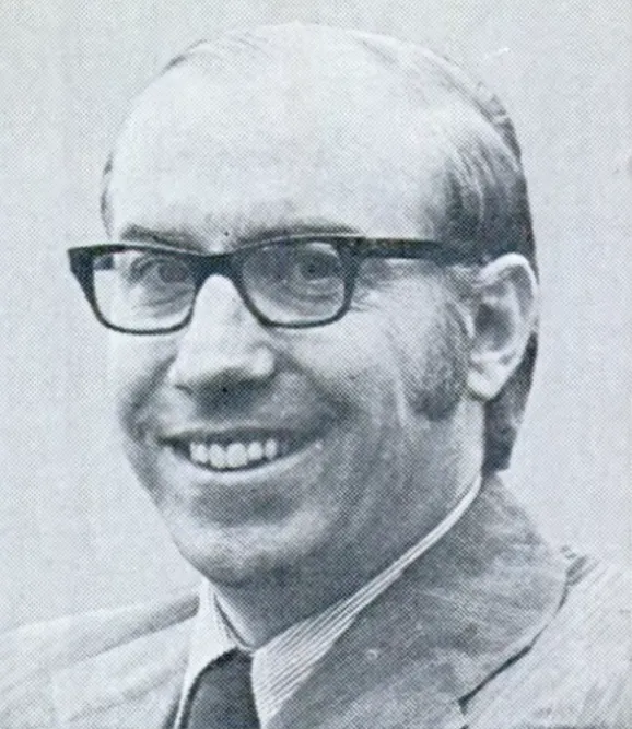 Official congressional portrait of Gerry Studds