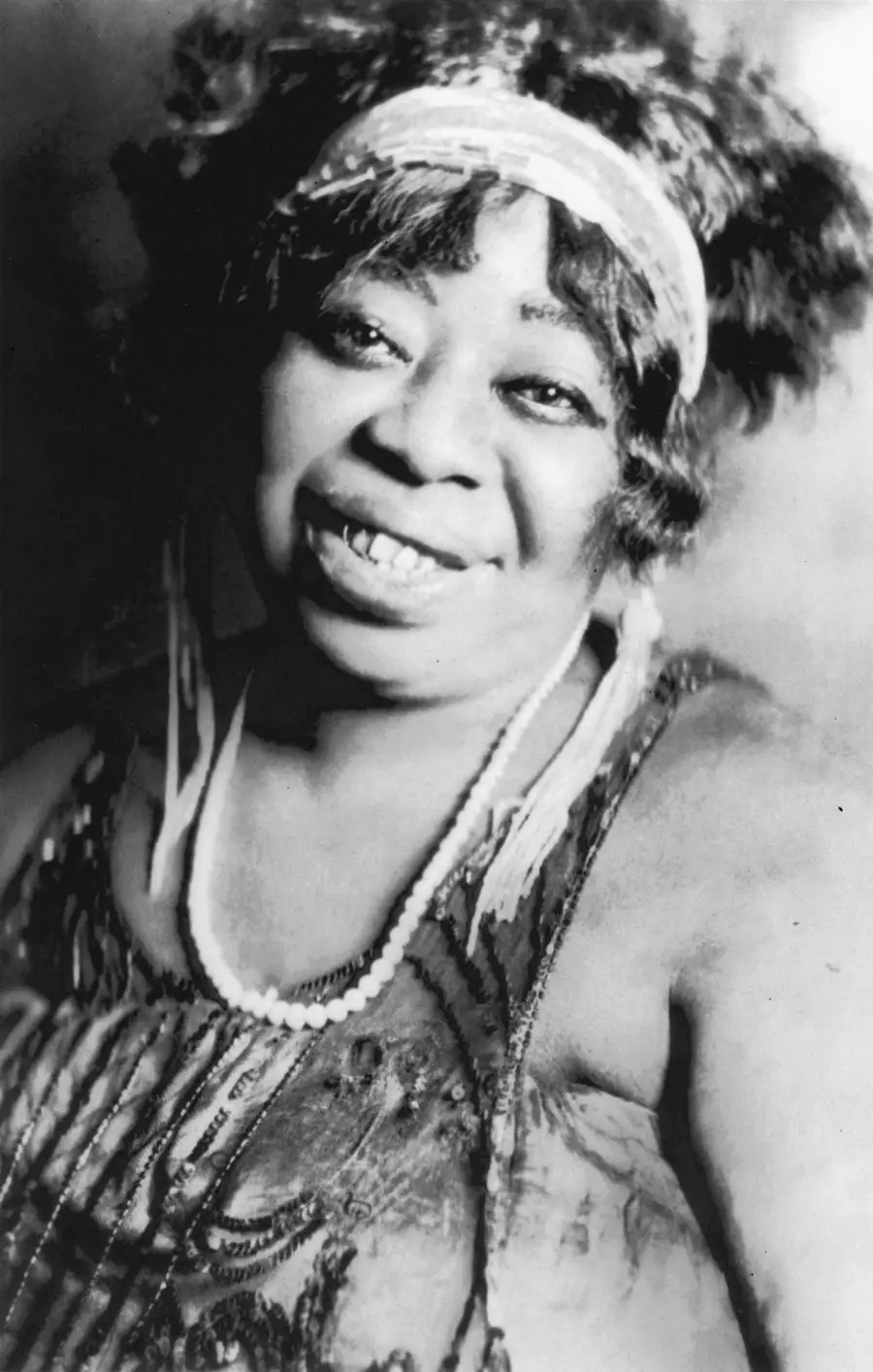 Ma Rainey (portrait, Chapter II)
