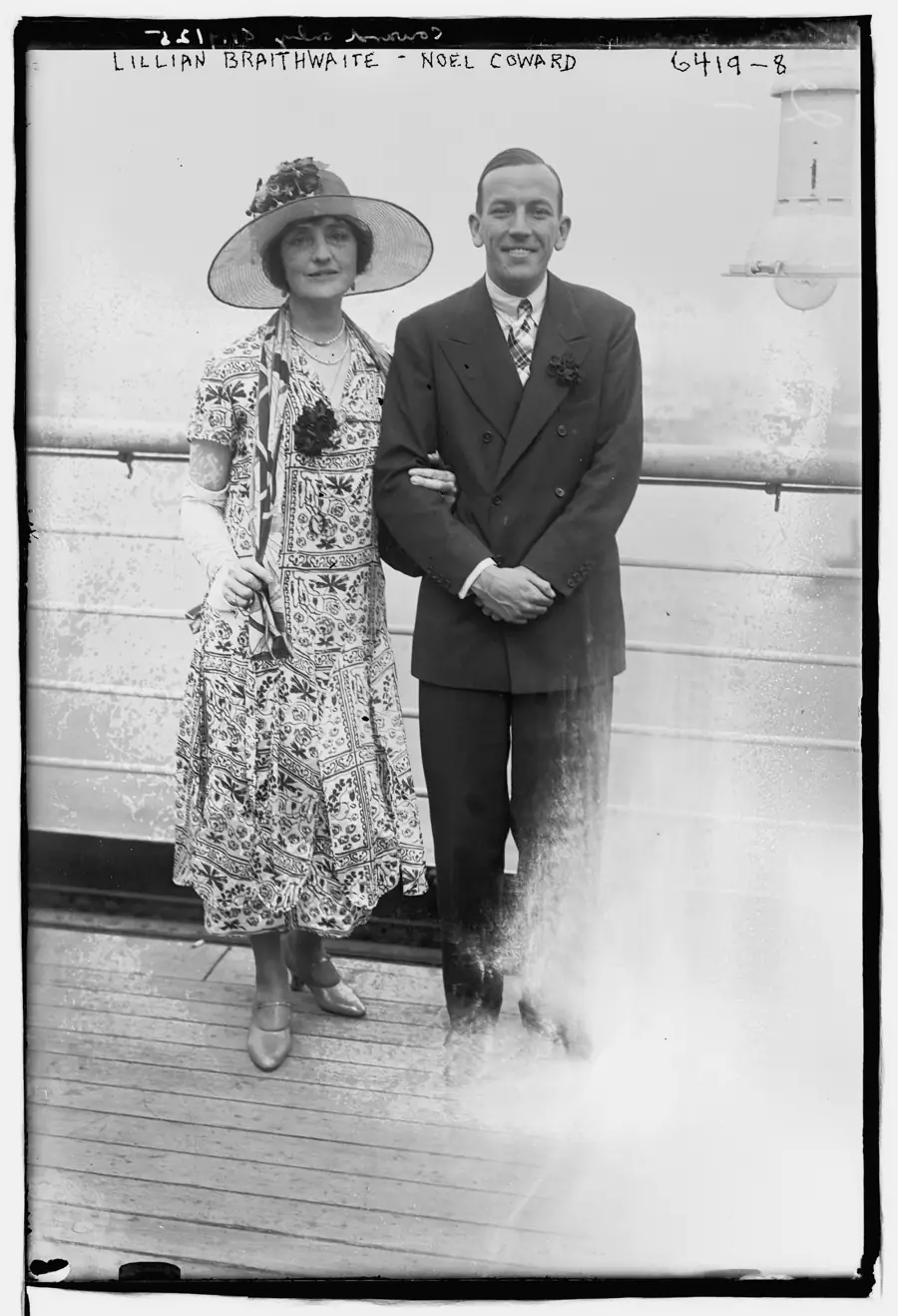 Noel Coward, English playwright